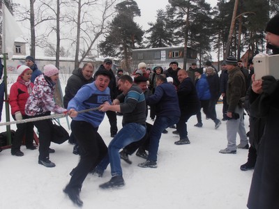 11 февраля 2017 года в Стригино прошёл совместный зимний спортивный праздник двух подразделений завода - Инструментального производства и Производства арматуры, колёс и рулевых управлений. 11 февраля 2017 года в Стригино прошёл совместный зимний спортивный праздник двух подразделений завода - Инструментального производства и Производства арматуры, колёс и рулевых управлений.
