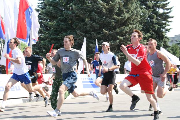 23 мая 2010 года на площади им.И.И.Киселева и на улицах Автозаводского района прошел 64-й эстафетный пробег на призы газеты «Автозаводец», посвященный 65-й годовщине Победы в ВОВ.