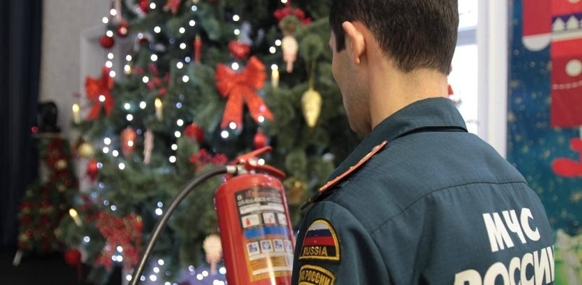 #ПрофсоюзИнформирует  Особый противопожарный режим введен в Нижегородской области в канун новогодних праздников с 25 декабря 2025 года по 11 января 2026 года.