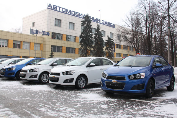 5 февраля 2013 года состоялось торжественное открытие производства автомобилей Chevrolet Aveo на Горьковском автомобильном заводе 5 февраля 2013 года состоялось торжественное открытие производства автомобилей Chevrolet Aveo на Горьковском автомобильном заводе