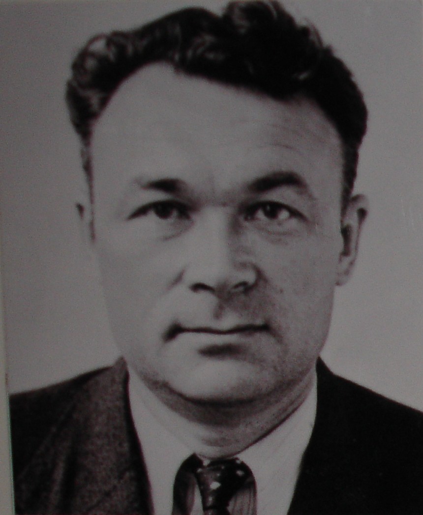 Усанов