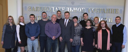 18 января 2019г. в Законодательном собрании состоялась встреча активистов профсоюзной организации Горьковского автозавода с депутатом Артемом Барановым.