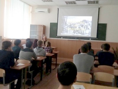 С 17 по 20 октября 2017 года в Нижегородском автомеханическом техникуме прошли профсоюзные уроки для всех первокурсников.