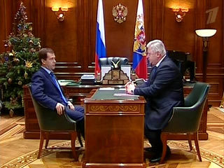 11 января 2011 года состоялась рабочая встреча Президента РФ Д.А. Медведева и Председателя ФНПР М.В. Шмакова