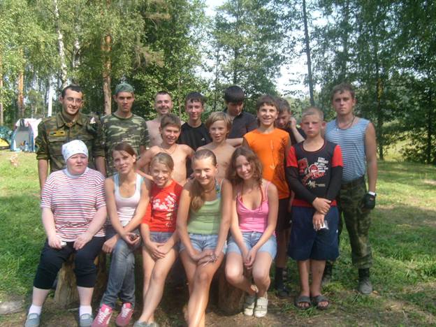 15-17 августа 2008 года комиссия по делам несовершеннолетних Автозаводского района при содействии детской комиссии профсоюзного комитета ОАО «ГАЗ» организовала выездной «уик-энд» на озеро «Светлояр» для трудных подростков нашего района.
