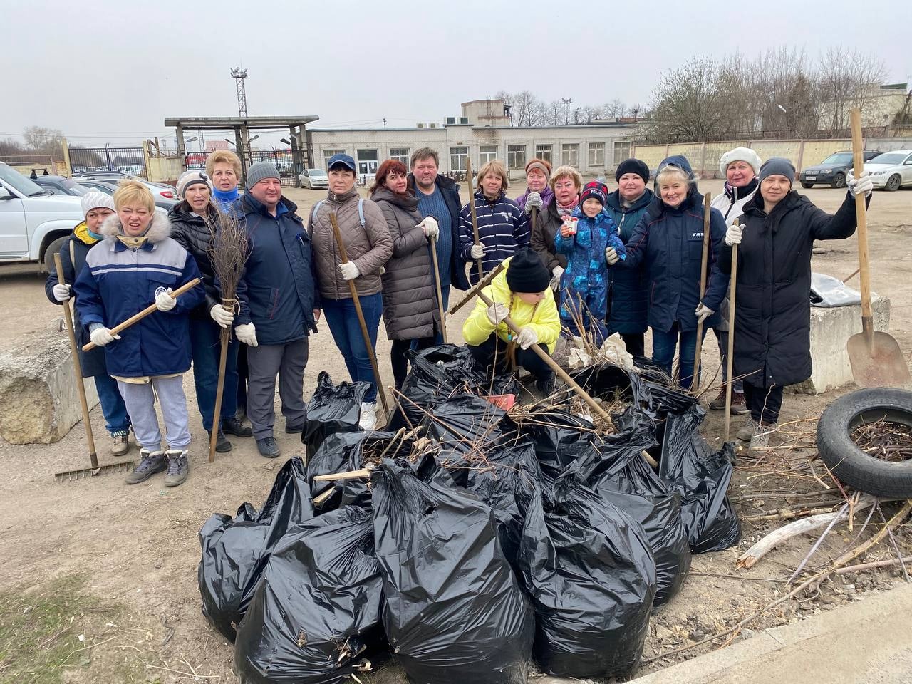 16 апреля 2022 года профсоюзные активисты приняли участие в традиционном всероссийском субботнике. 