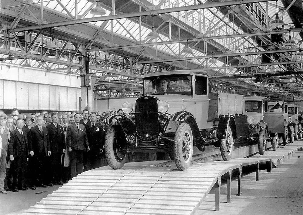 1 января 2022 года Горьковский автомобильный завод отмечает свое 90-летие.