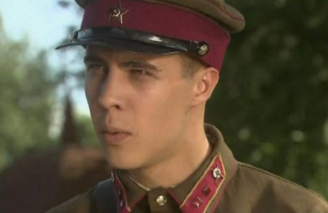 Лейтенант Суворов (2009)