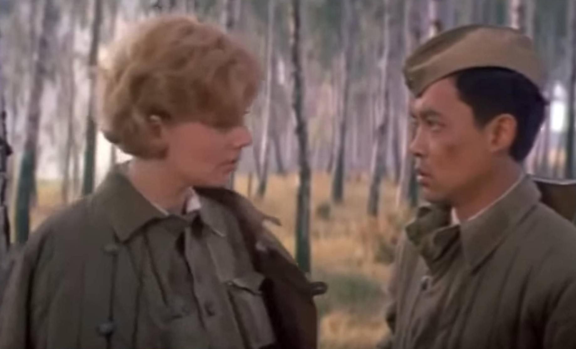 Тайная прогулка (1985) Тайная прогулка (1985)