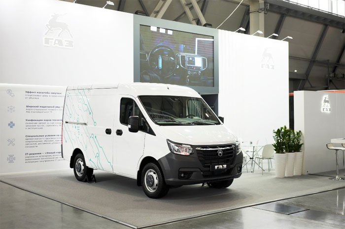 C 4 по 7 июля 2022 года на выставке INNOPROM-2022 в Екатеринбурге Группа ГАЗ представила автомобили нового поколения - «Соболь NN», е-CITYMAX 12, «Валдай City» и водоробус «ГАЗель City».
